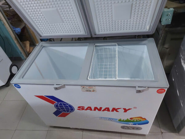 Tủ đông mát Sanaky 220L VH2899W2KD