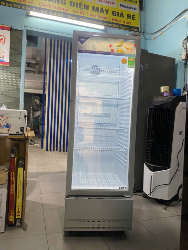 Tủ mát Aqua 235L