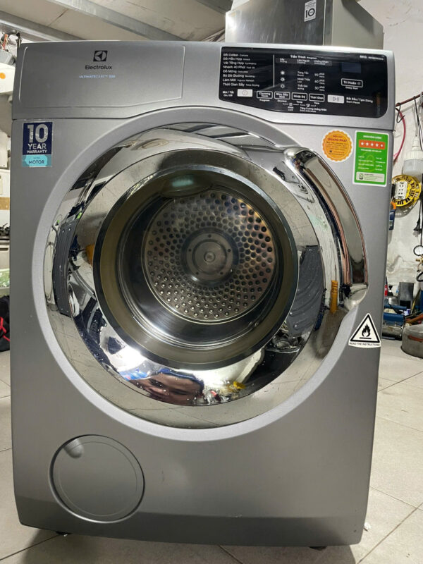 Máy sấy thông hơi Electrolux 8 Kg EDS805KQSA