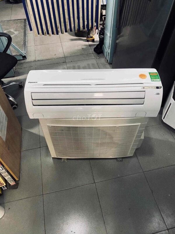 Máy lạnh Daikin 1hp zin lạnh nhanh bền bỉ