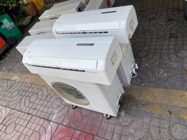 Máy lạnh Gree 1hp bao công ráp