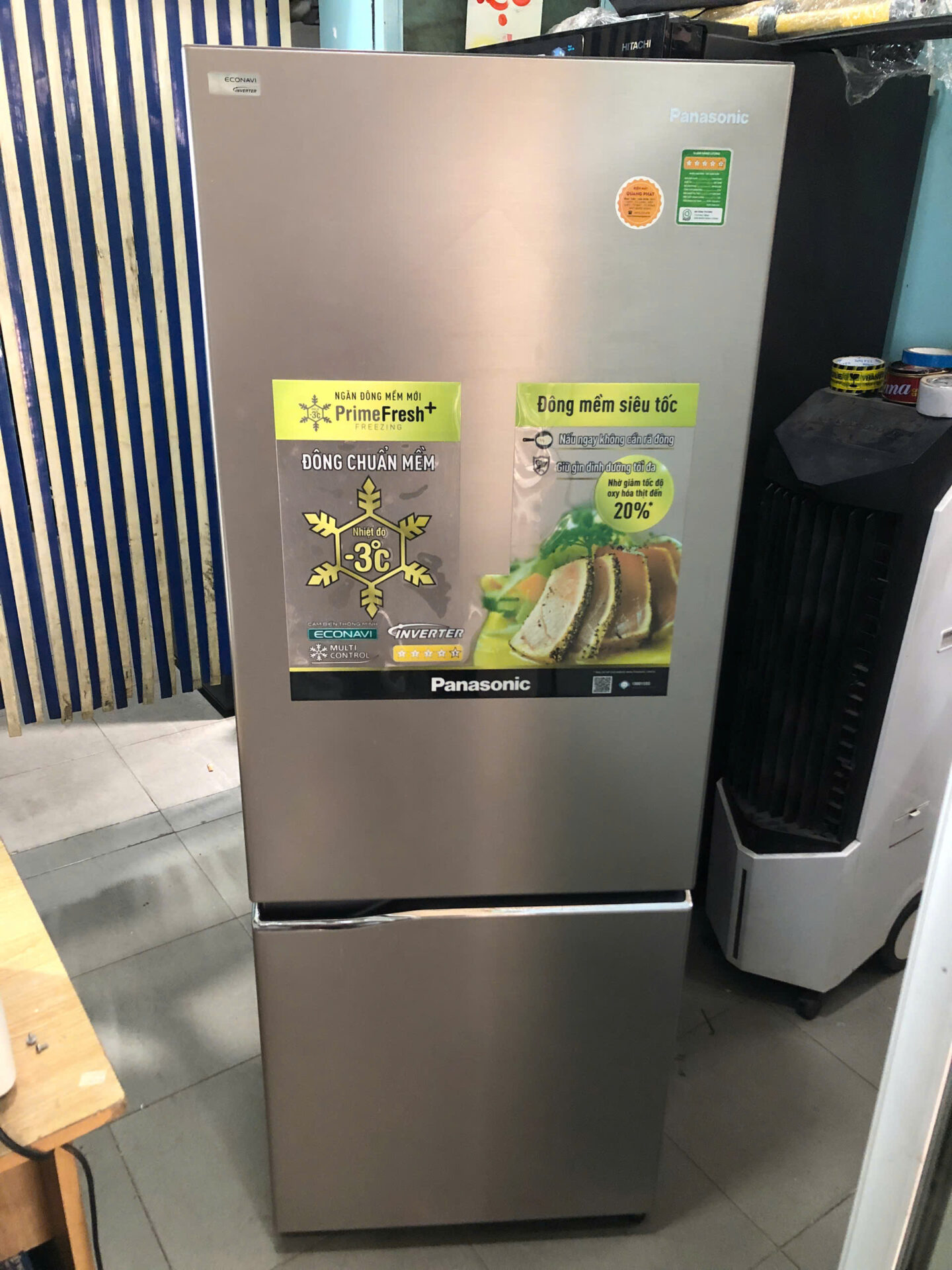 Tủ lạnh Panasonic Inverter 290 lít NR-BV329Q