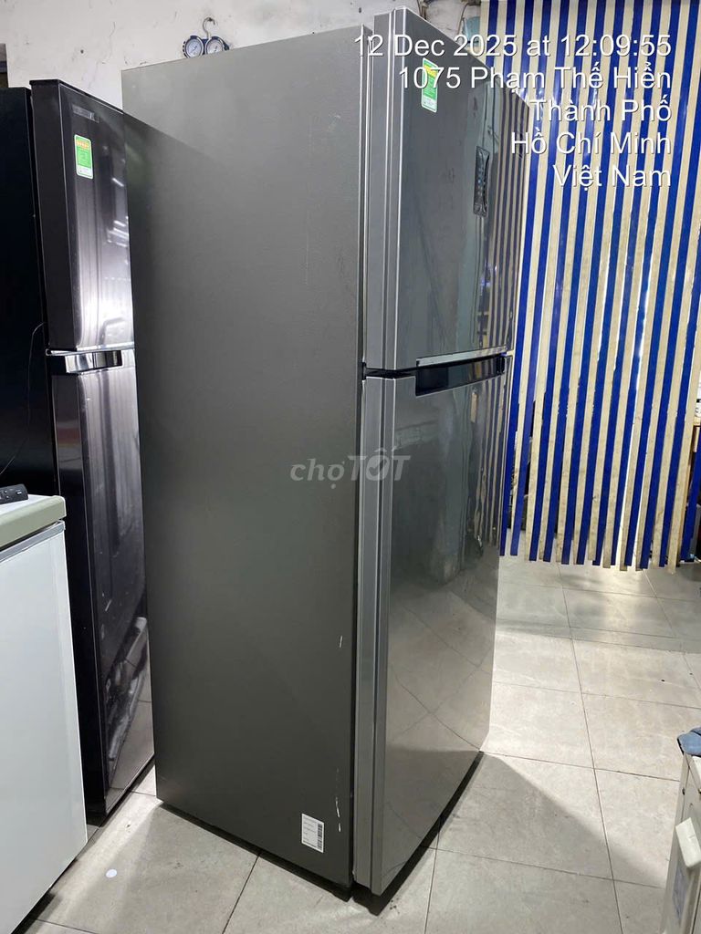 Tủ lạnh Samsung Inverter 364 lít RT35K5532S8 - Hình ảnh 4