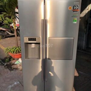 Tủ lạnh Sharp 538L inverter làm đá tự động