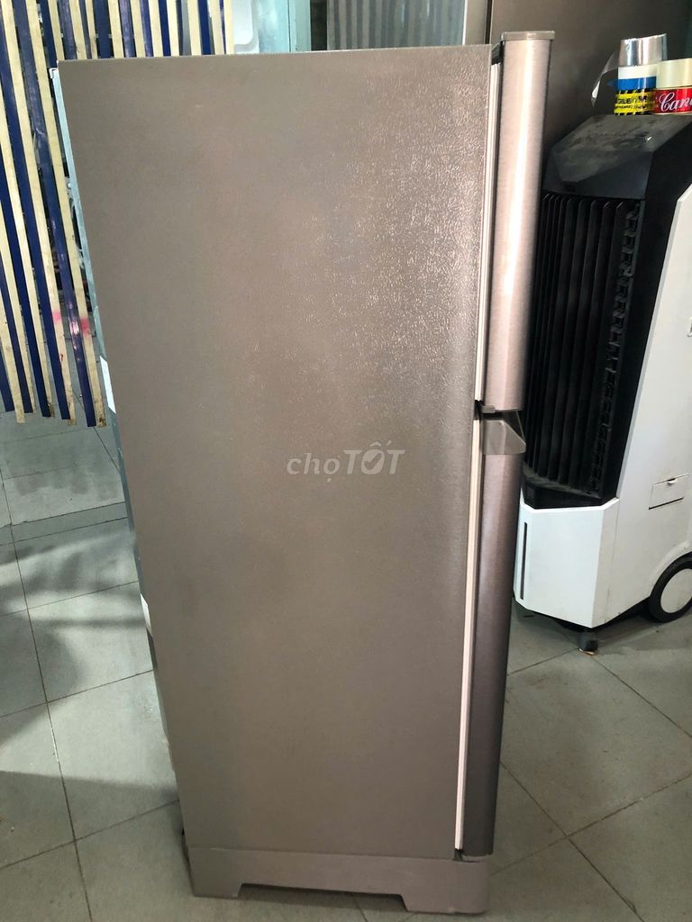 Tủ lạnh Sharp 165 lít SJ-171E khử mùi kháng khuẩn - Hình ảnh 4