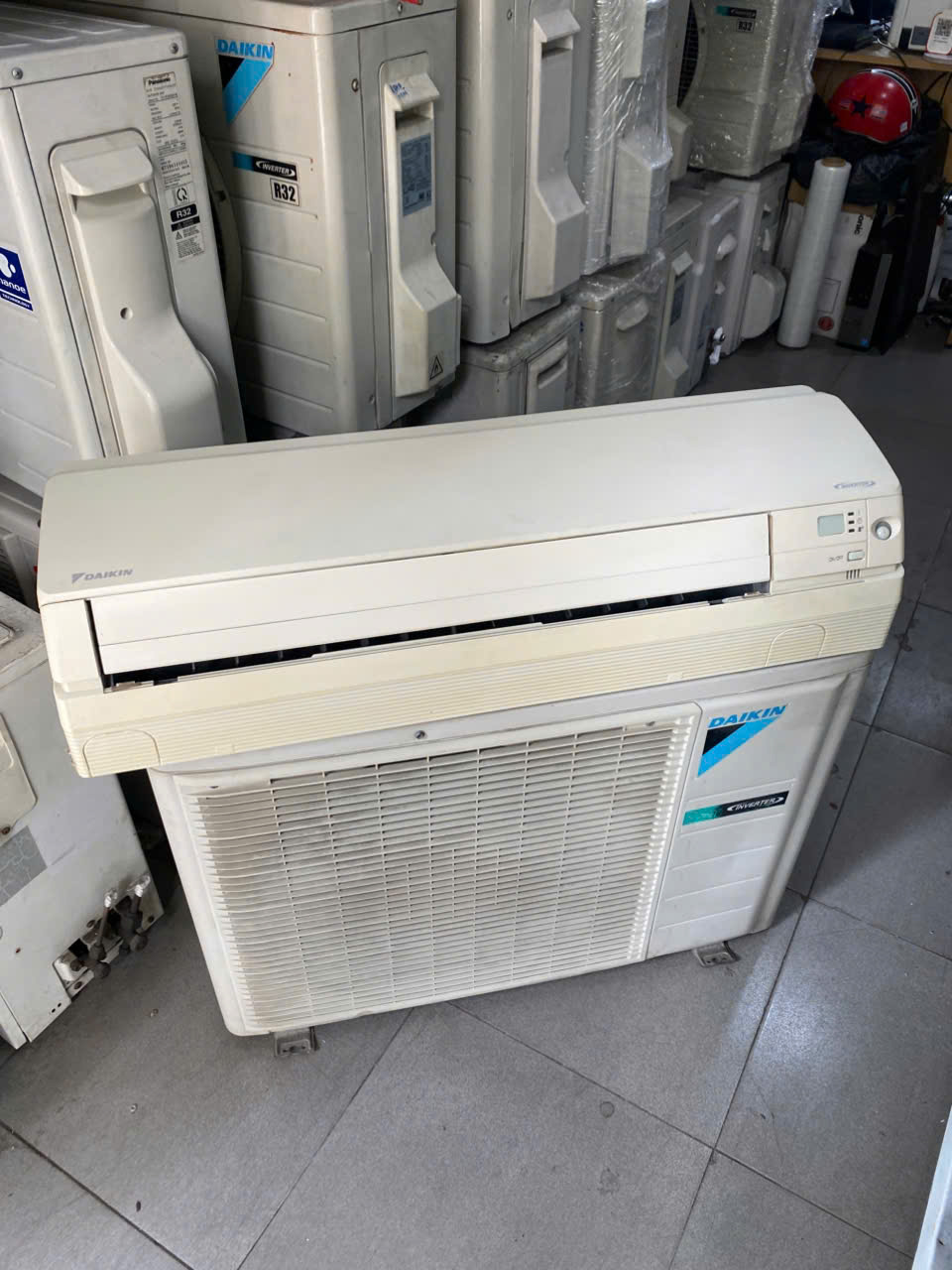 Máy lạnh Daikin 1.5Hp Inverter FTKD35GVMV tiết kiệm điện - Bao Công lắp đặt