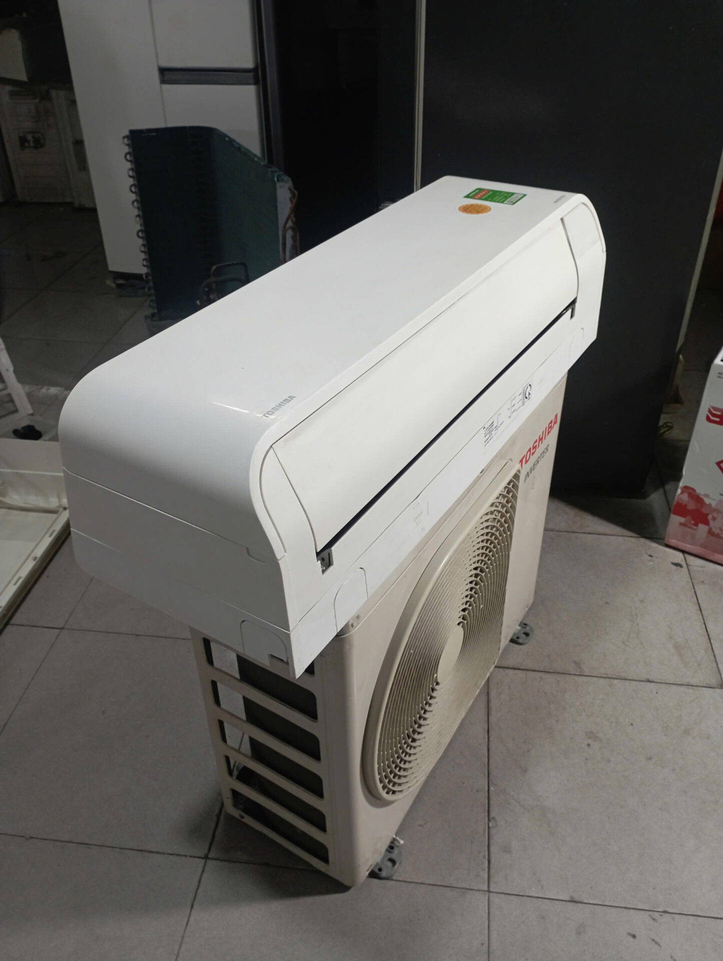 Máy lạnh Toshiba Inverter 1.5HP RAS-H13PKCVG-V - Hình ảnh 6