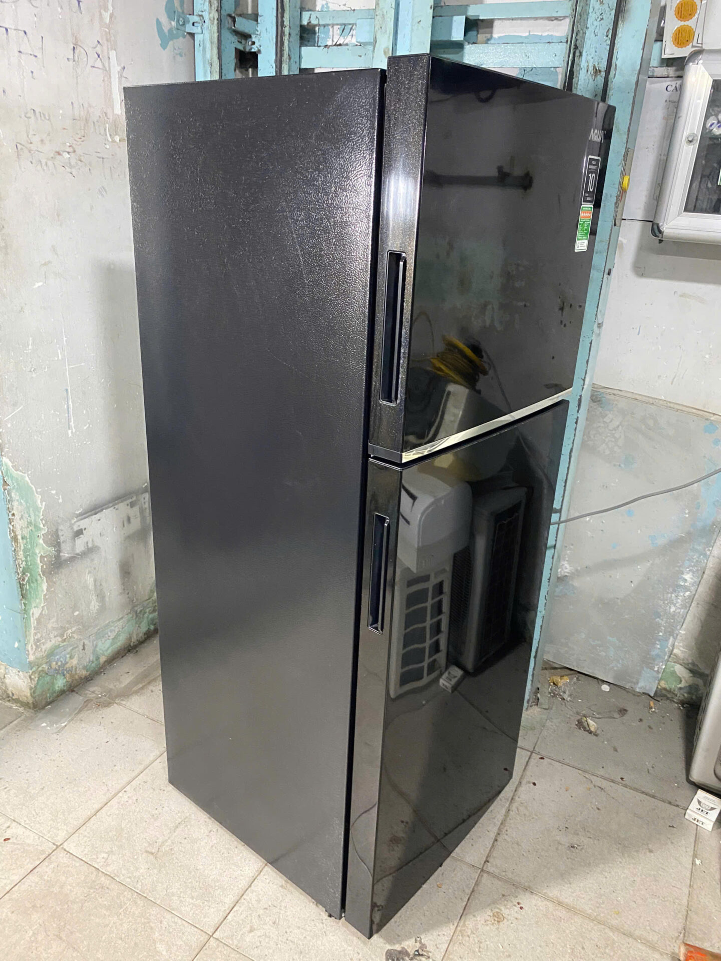 Tủ lạnh Aqua Inverter 245L tiết kiệm điện mới 98% - FREE SHIP -Bảo hành 12 tháng - Hình ảnh 4