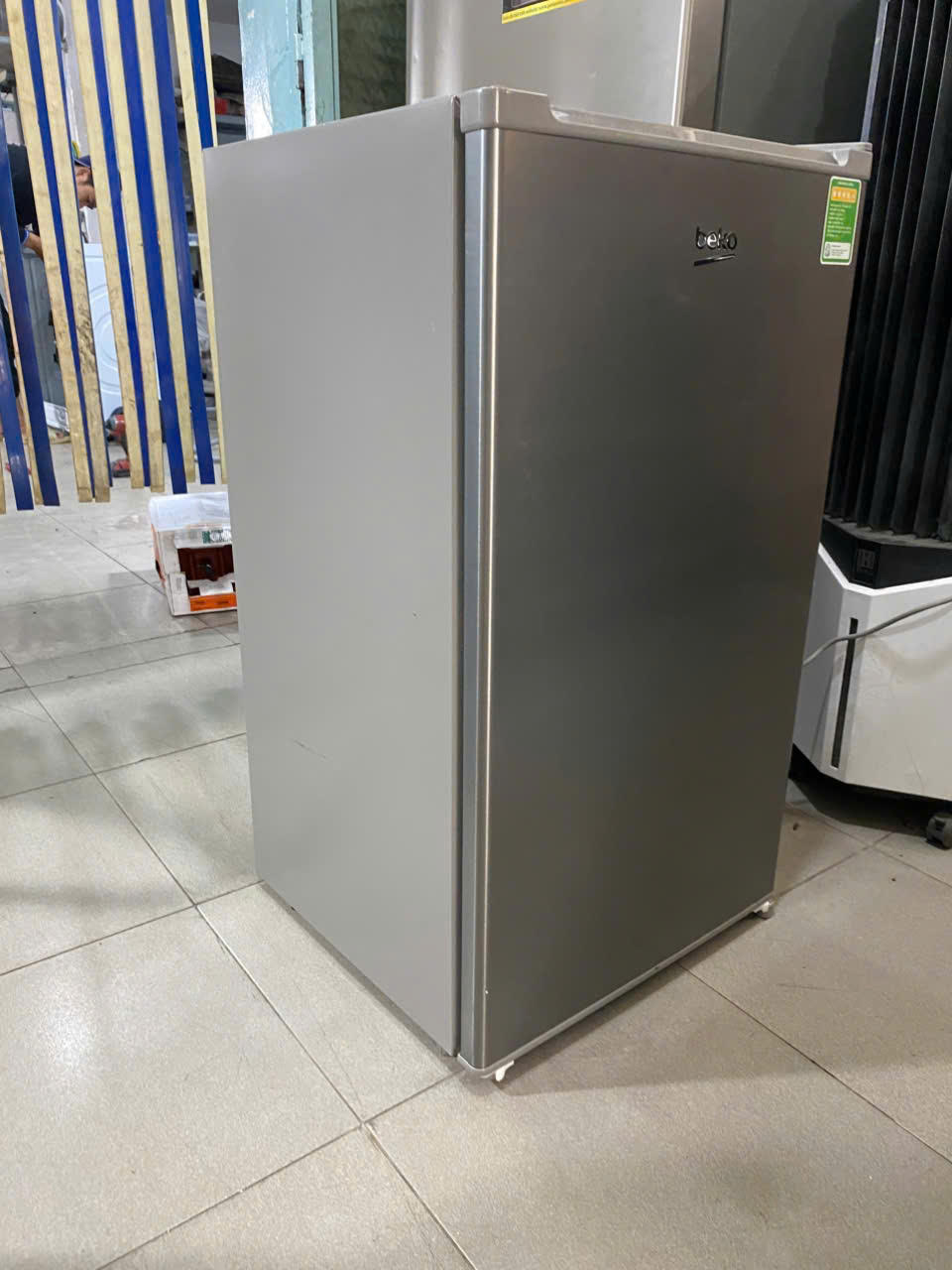 Tủ lạnh Beko 90L RS9051P bền bỉ nhẹ điện - FREESHIP - Hình ảnh 5