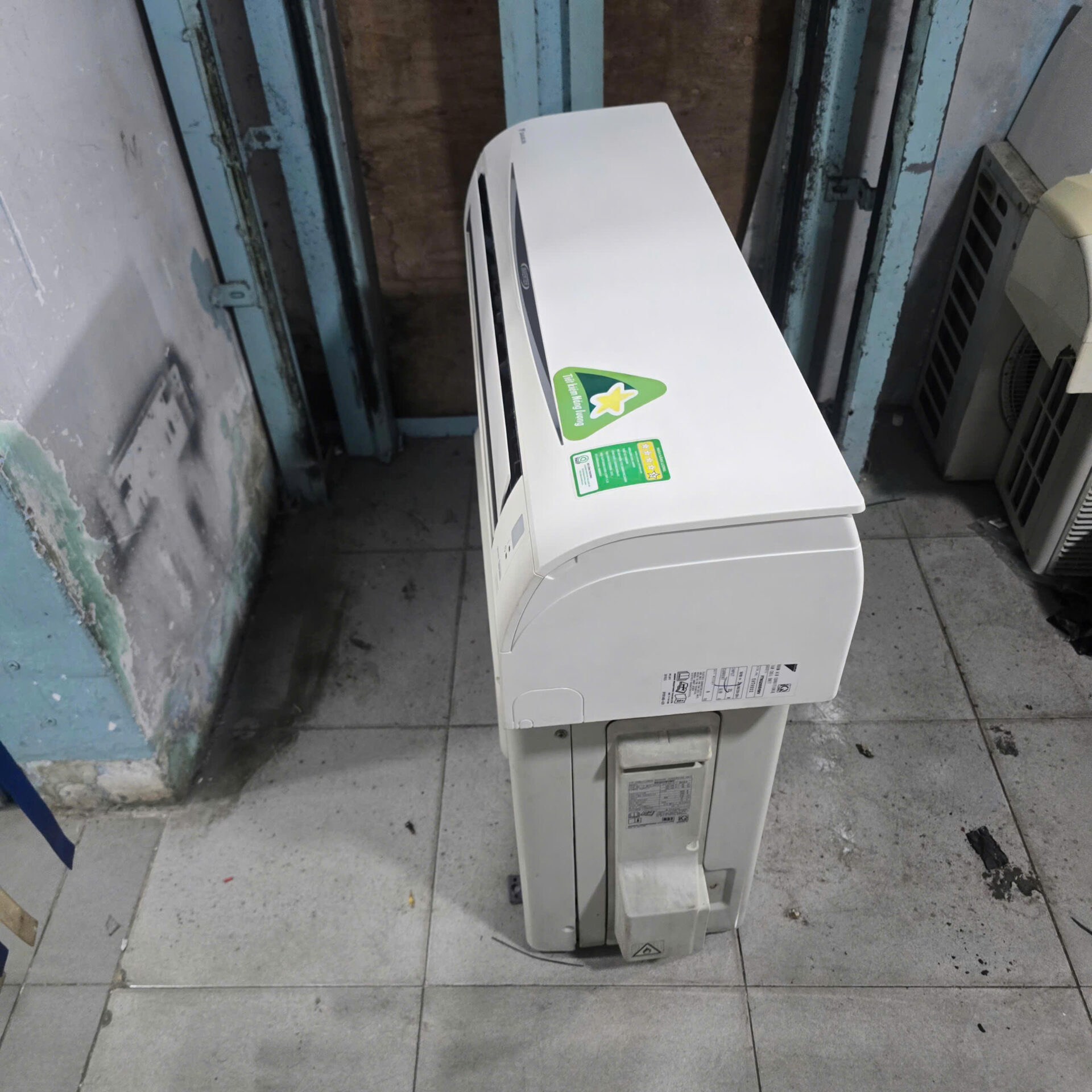 Máy lạnh Daikin 1.5HP Inverter lạnh nhanh nhẹ điện - Hình ảnh 3