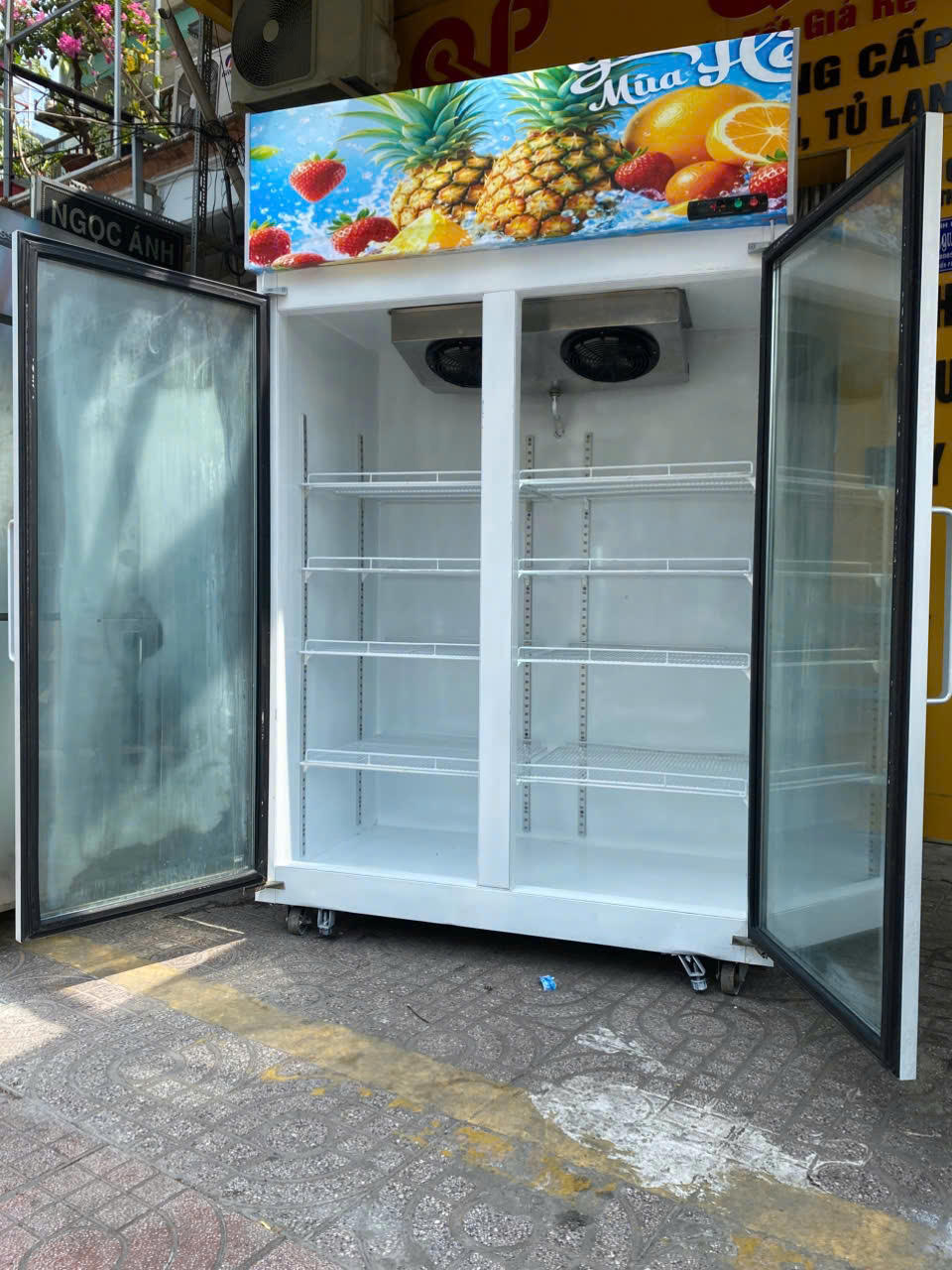 Tủ mát Okiwi 1180L bền bỉ, nhẹ điện - Free ship - Hình ảnh 3