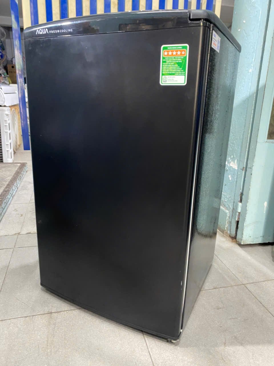 Tủ lạnh Aqua 90 lít AQR-D99FA zin mới 95% nhẹ điện - FreeShip