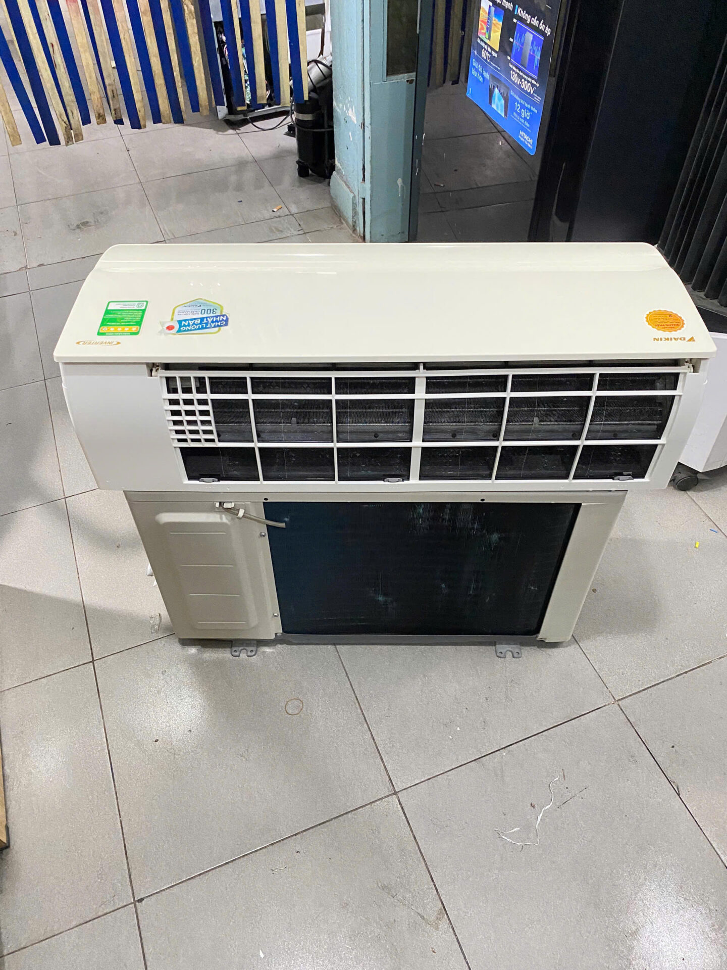 Máy lạnh Daikin 1HP Inverter FTKA25VMVMV nhẹ điện - Hình ảnh 5