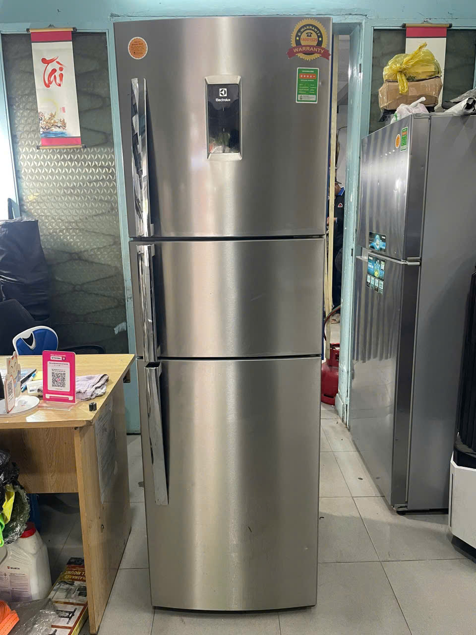 Tủ lạnh Electrolux 251 lít ThaiLan bền bỉ FreeShip
