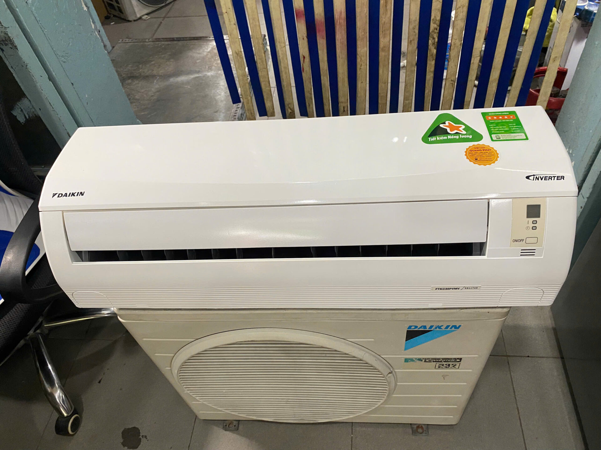 Máy lạnh Daikin 1.5hp inverter siêu Tiết Kiệm Điện