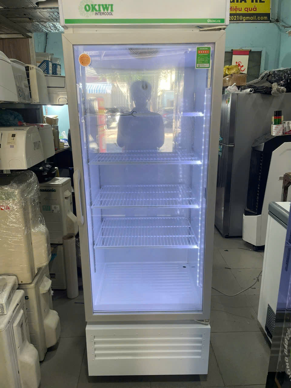 Tủ mát Okiwi JW-470R 380L tiết kiệm điện FreeShip