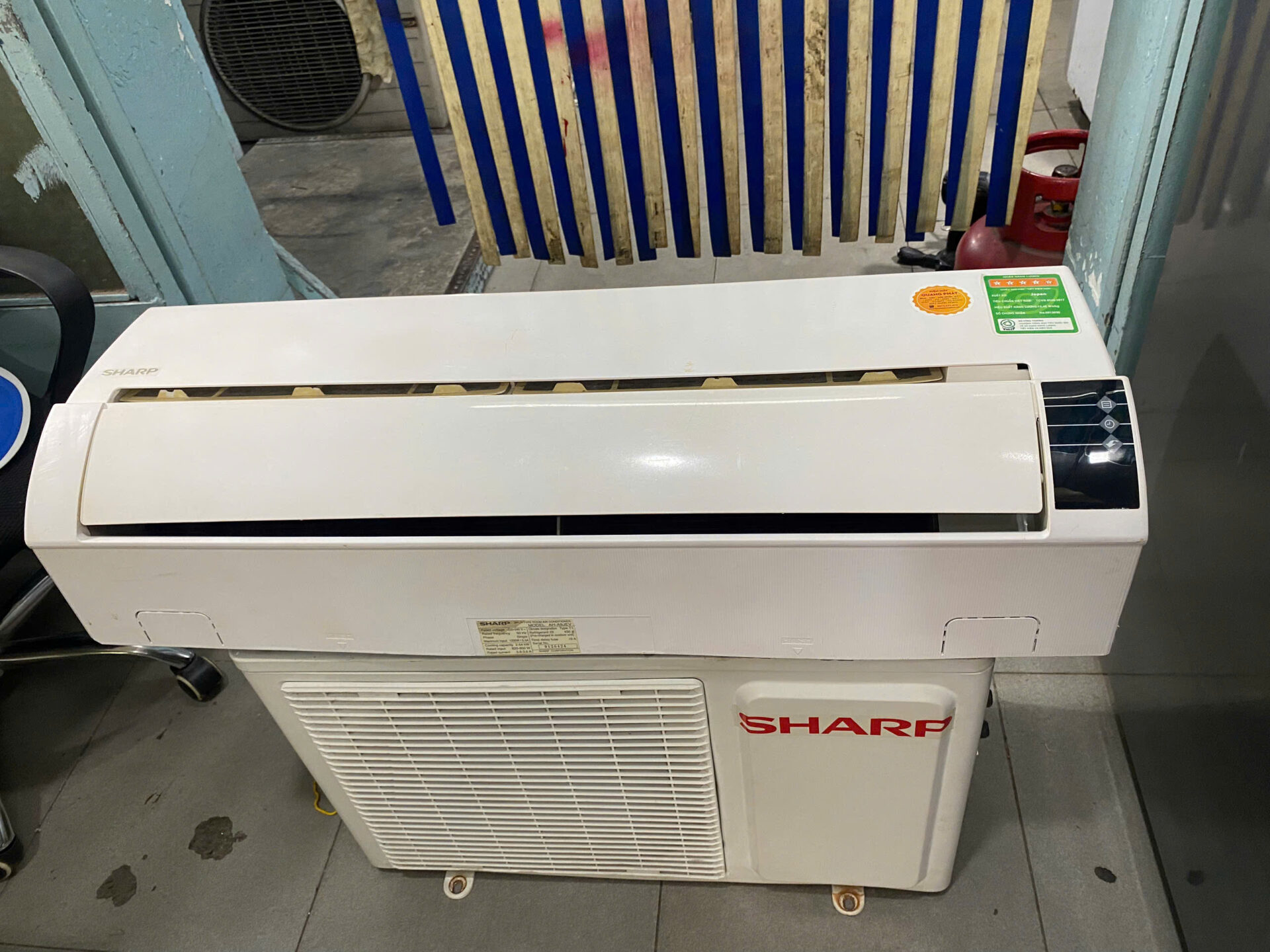 Máy lạnh sharp 1hp lạnh nhanh, bền bỉ - BH 6thang