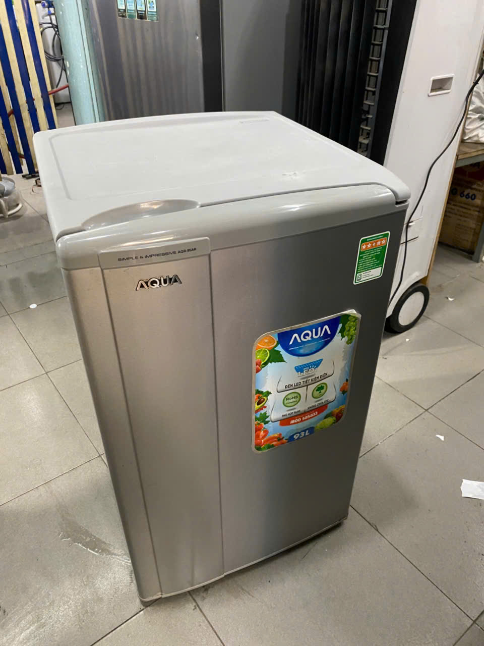 Tủ lạnh aqua 90 lít lạnh nhanh, bền bỉ - FreeShip - Hình ảnh 4