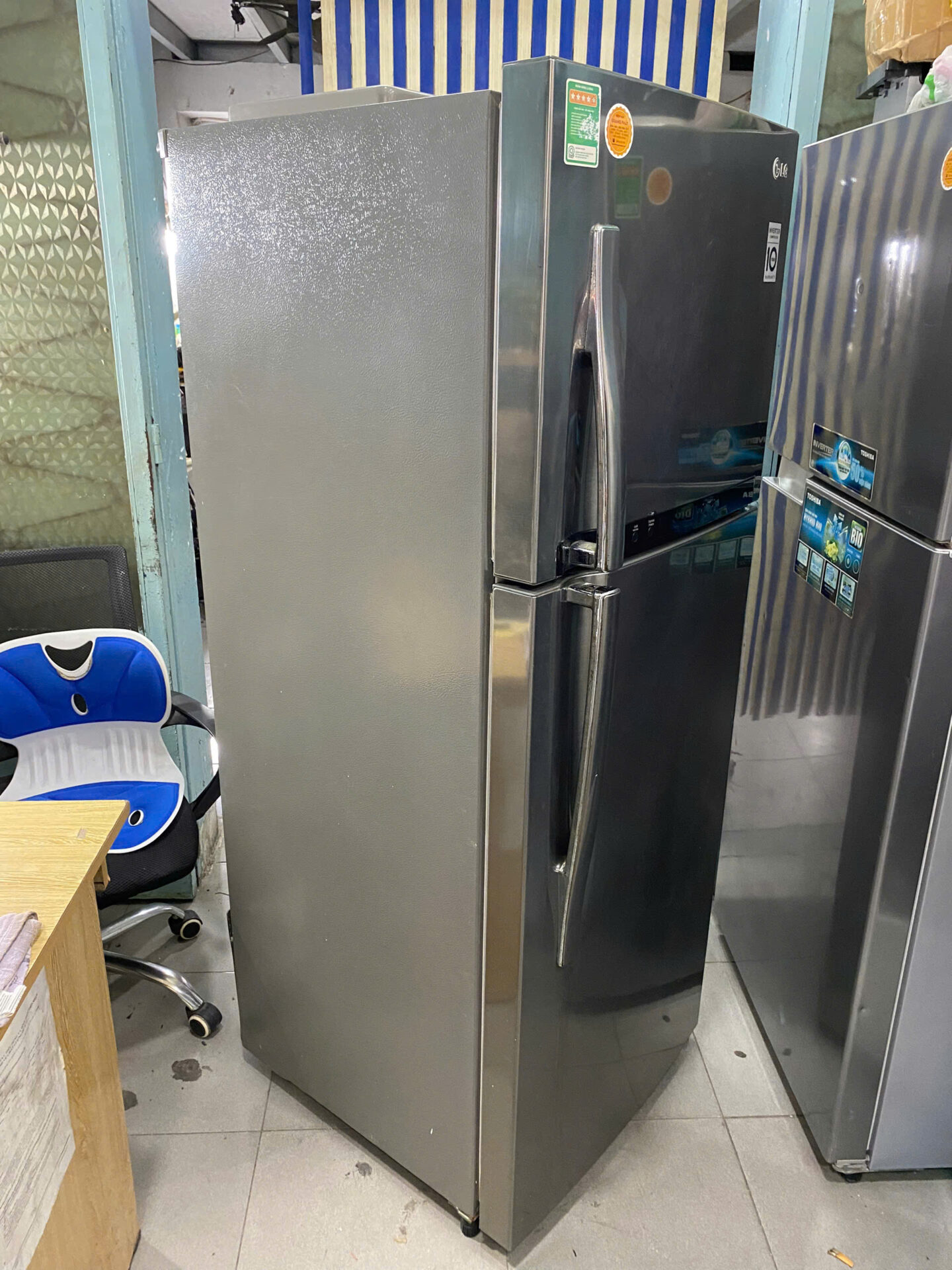 Tủ lạnh LG 315 lít Inverter Tiết kiệm điện - Hình ảnh 4