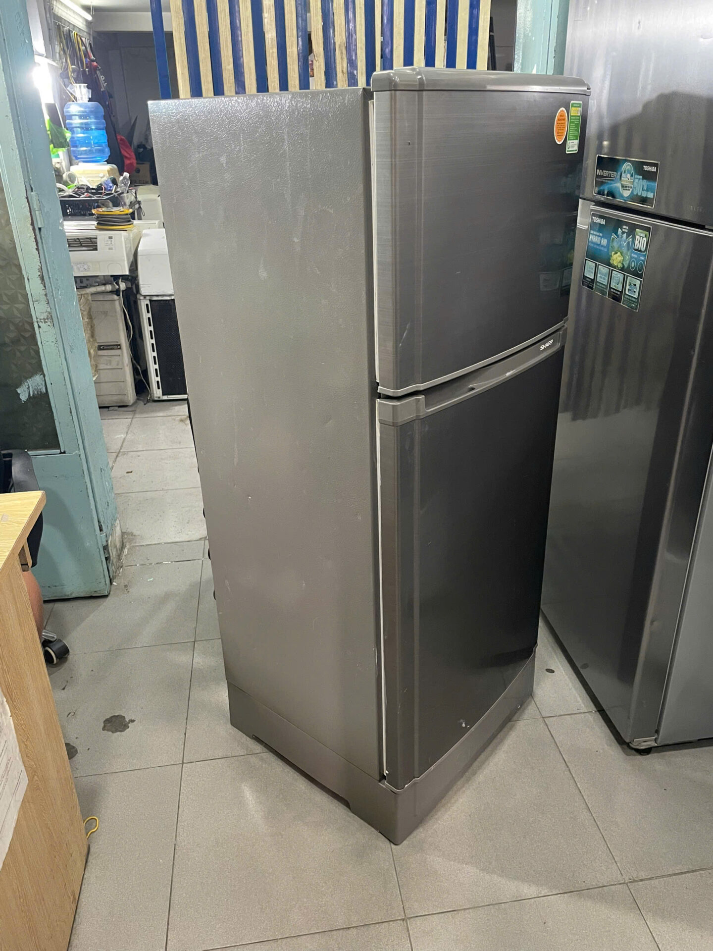Tủ lạnh sharp 165 lít làm đá nhanh, ko đóng tuyết FreeShip - Hình ảnh 4
