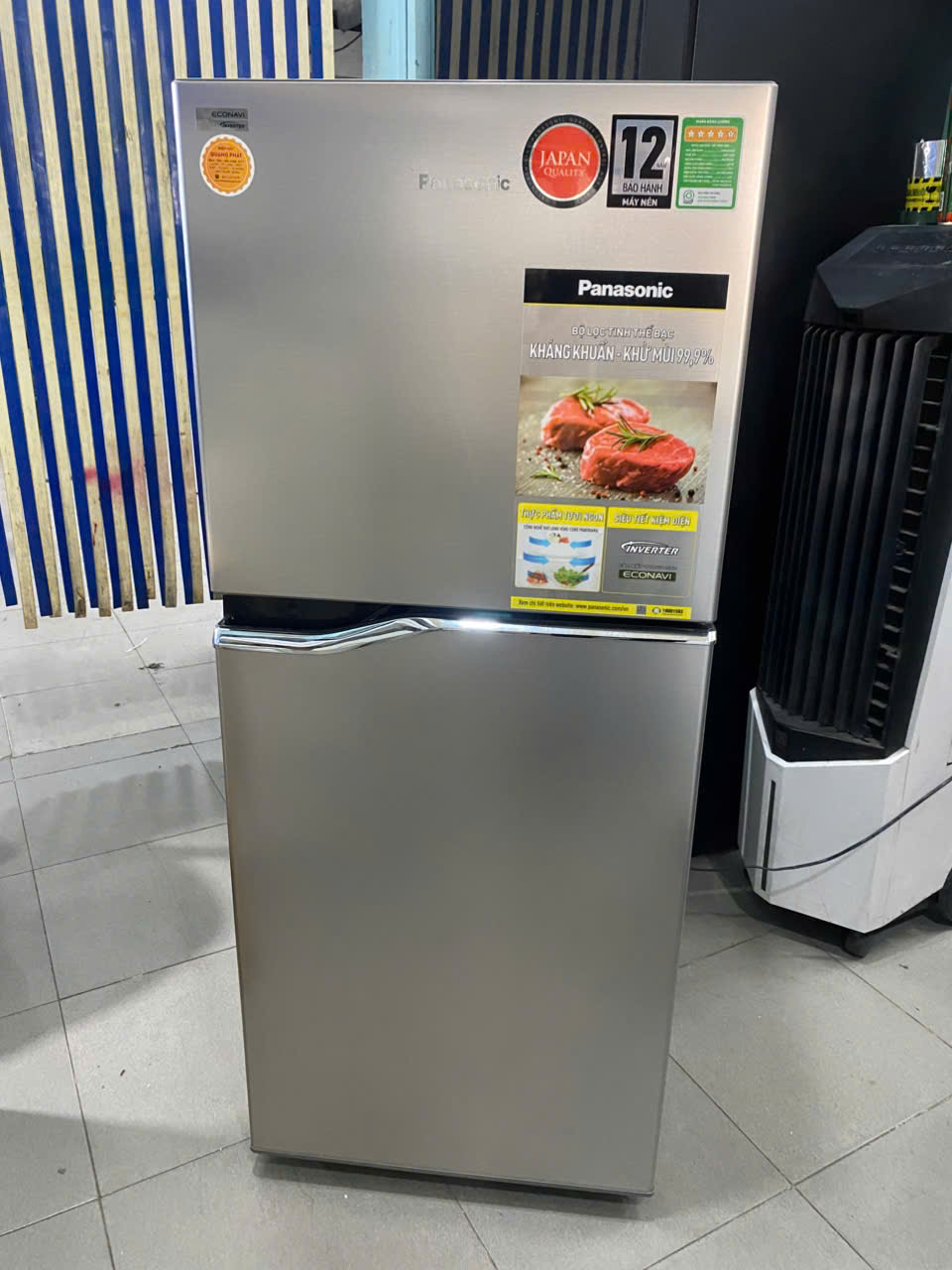 Thanh lý Tủ lạnh Panasonic 170L Inverter NR-BA190 FreeShip