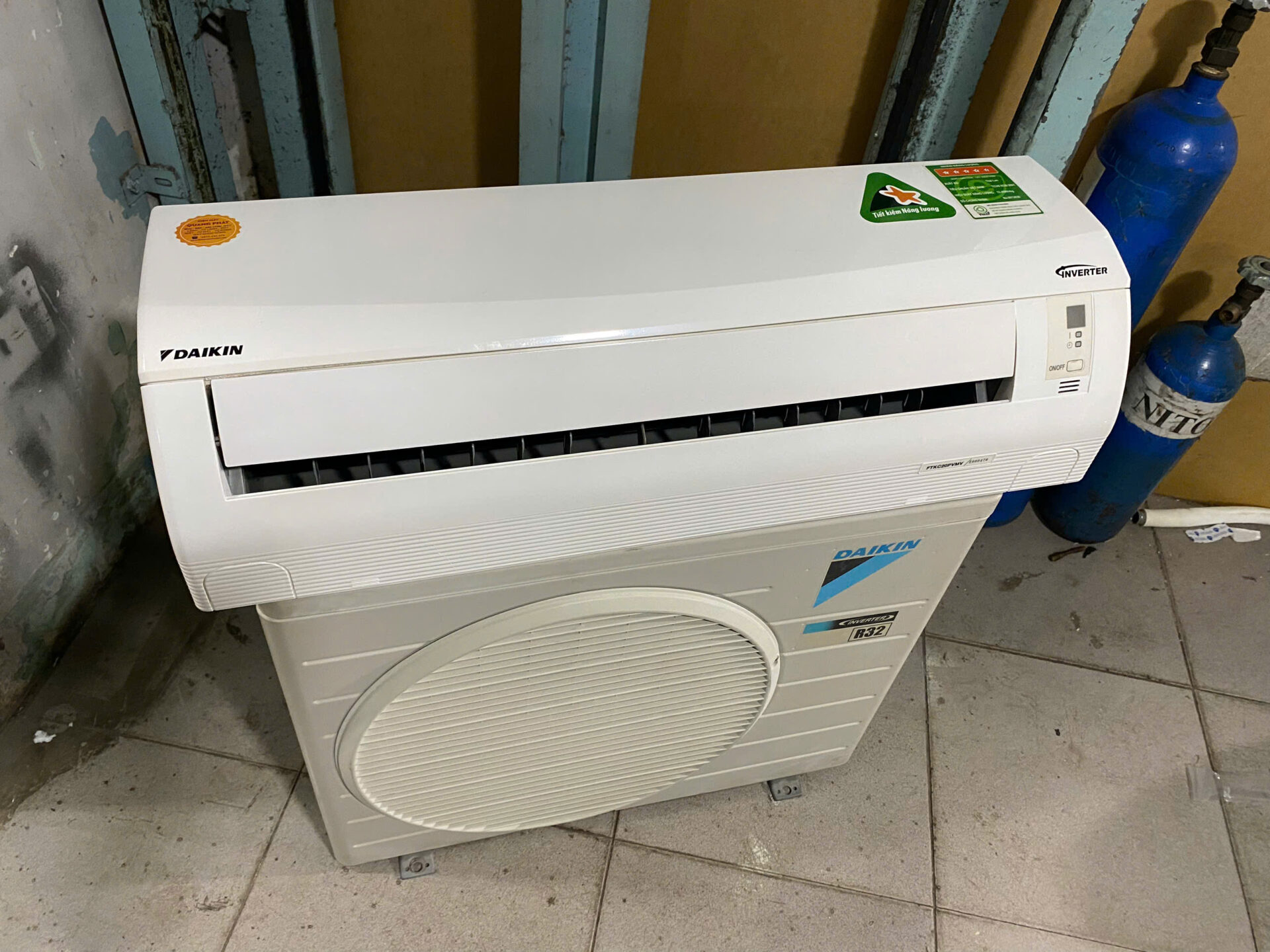 Thanh Lý Máy lạnh Daikin 1HP Inverter Siêu tiết kiệm điện – Bao Công Lắp
