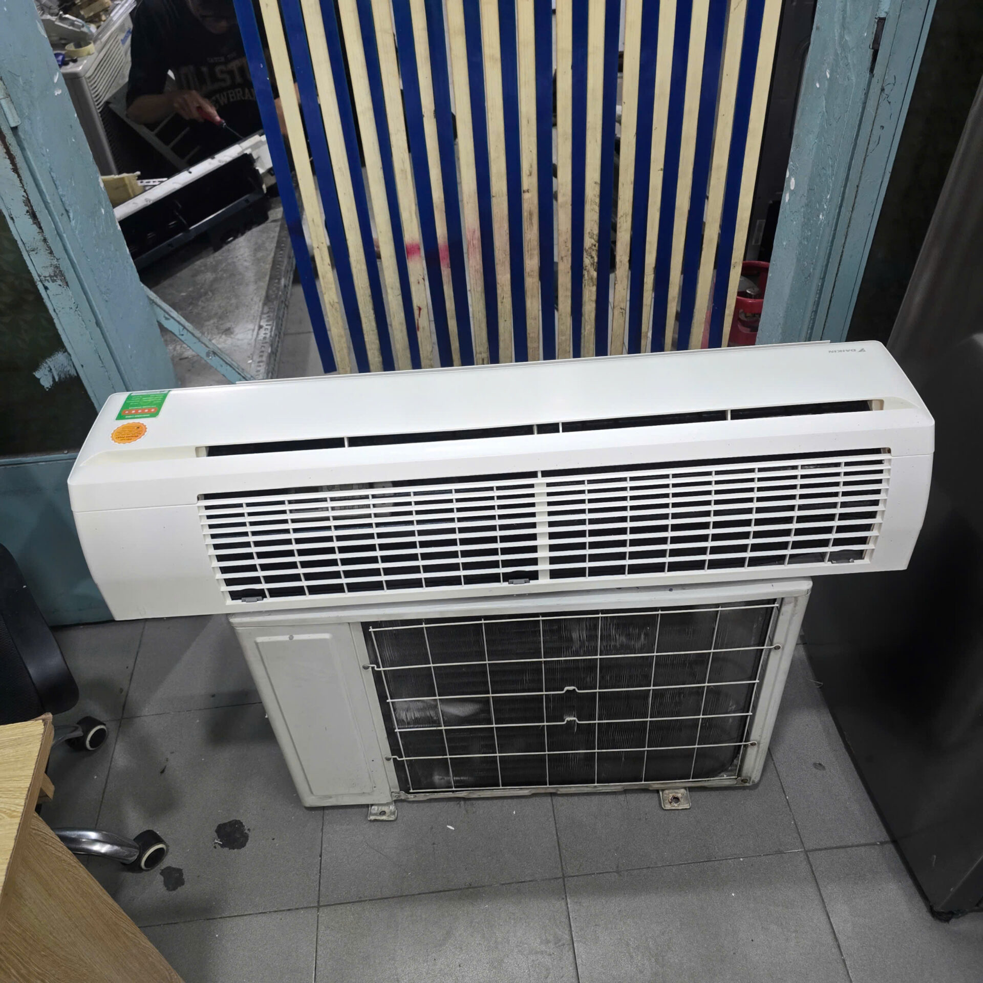 Máy lạnh Daikin 2HP - Bao công lắp - BH 6 tháng - Hình ảnh 5