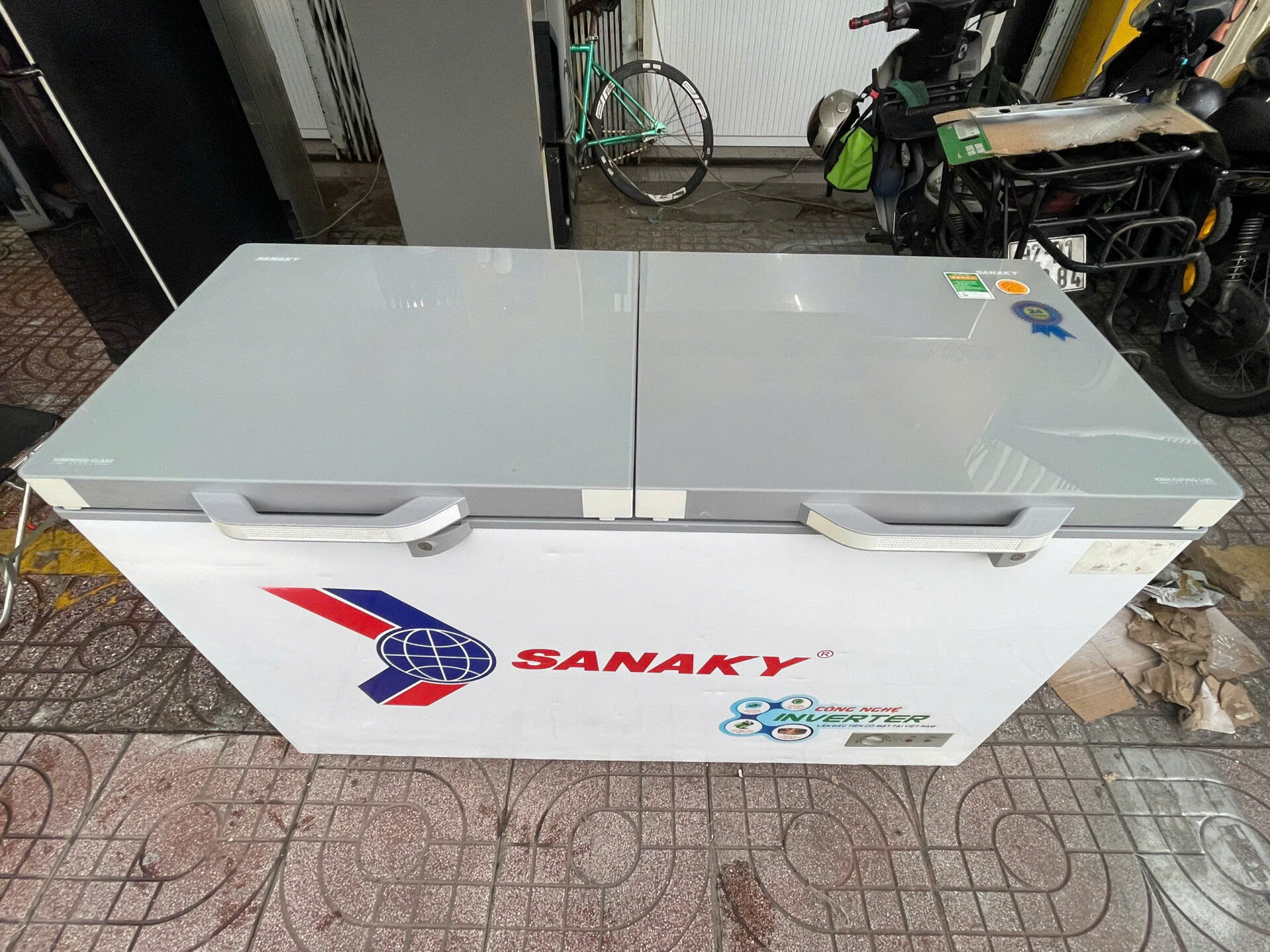 Tủ đông Sanaky 305L Inverter VH-4099A4K / FreeShip
