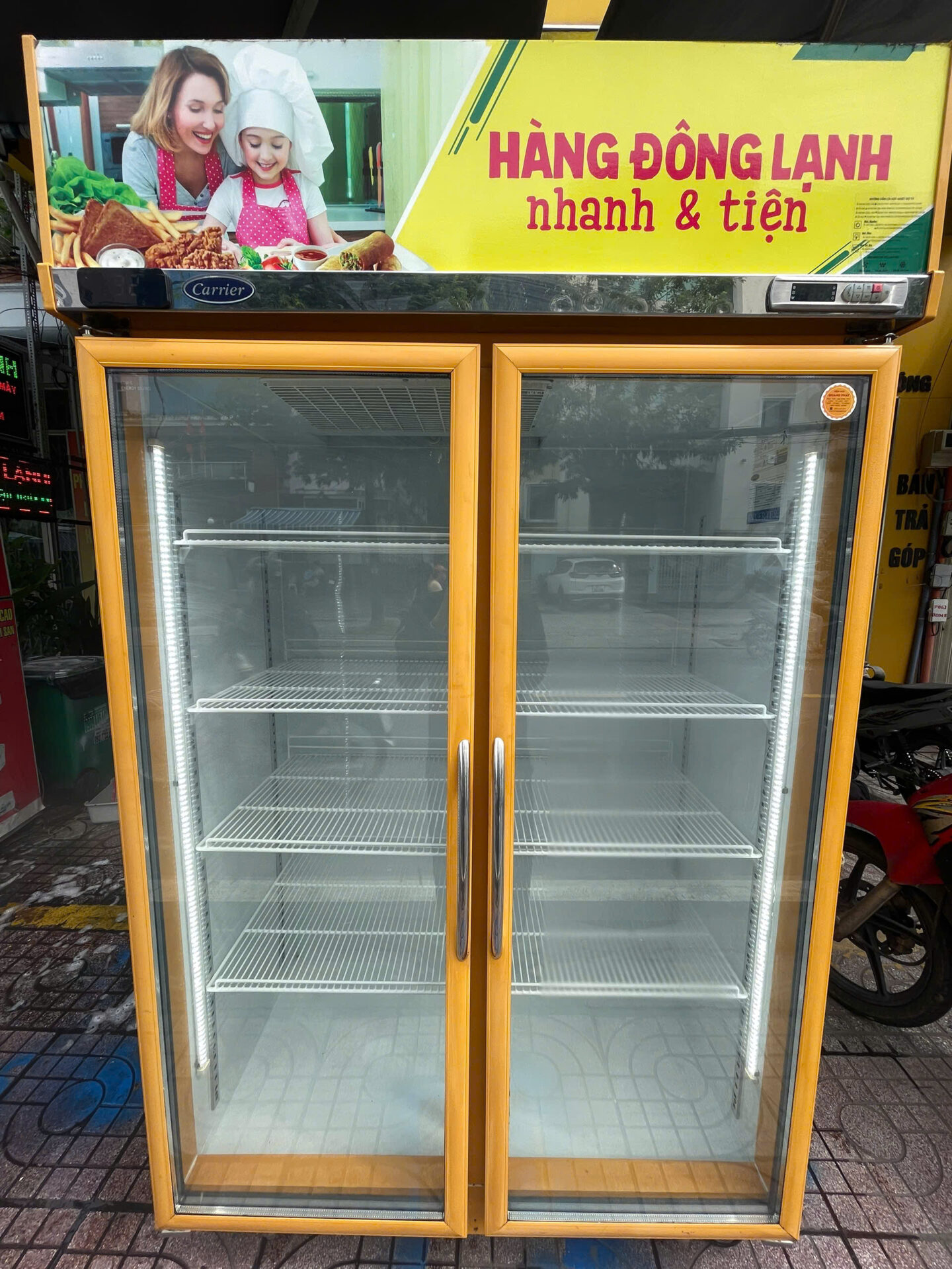 Tủ mát Carrier 1065L 2DGB-IVTH nhẹ điện - Free Ship