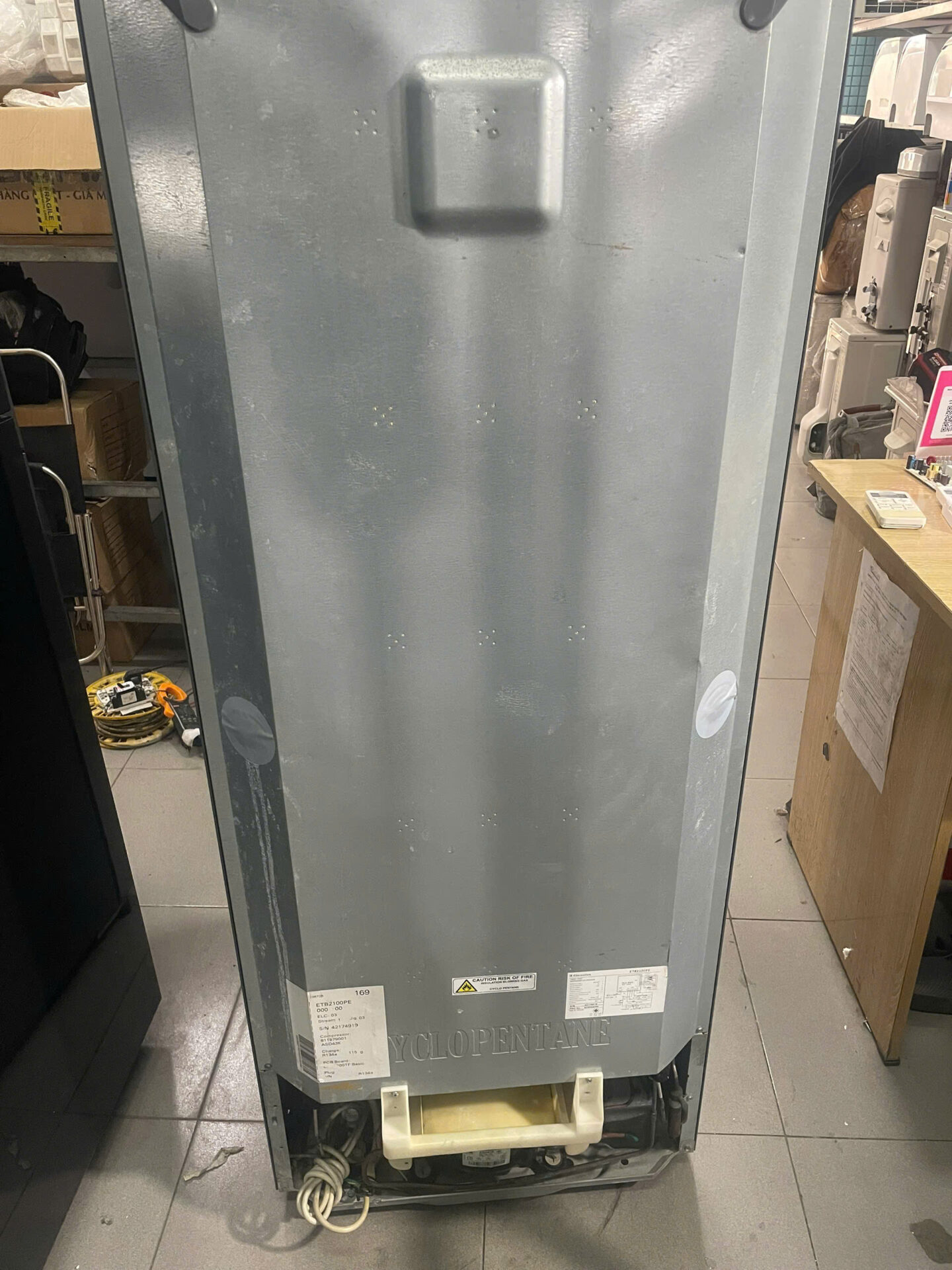 Tủ lạnh Electrolux 211 lít ThaiLan Bền bỉ FreeShip - Hình ảnh 6