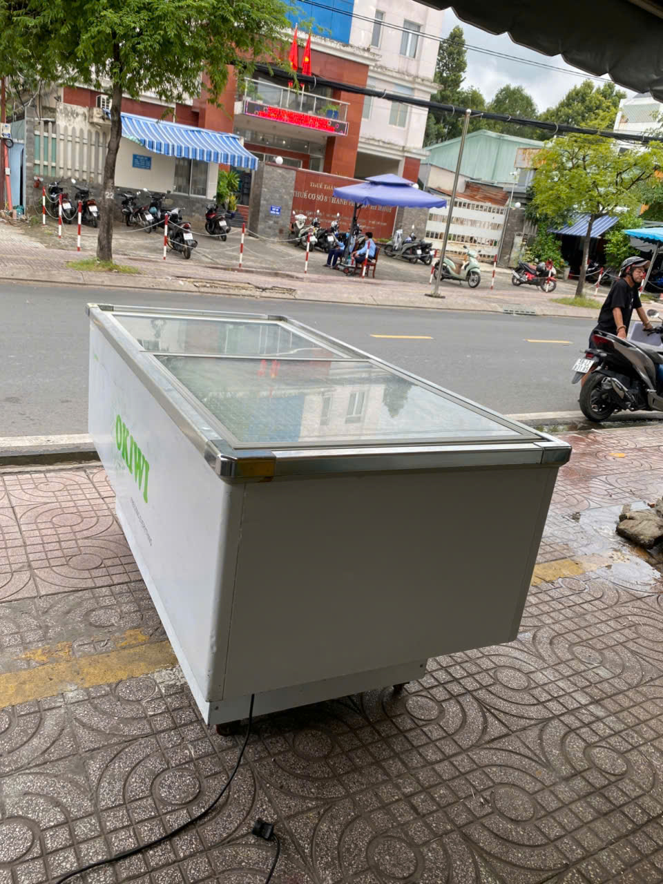 Tủ đông Okiwi kính lùa 800 lít Bền bỉ - Free Ship - Hình ảnh 9