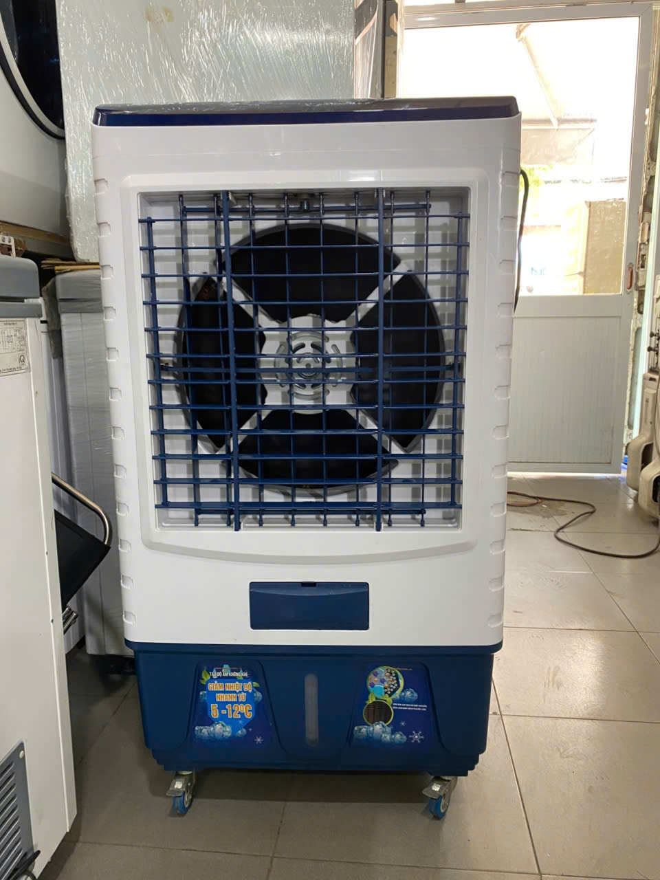 Quạt điều hòa Sanaky VH8800AR BH hãng T02/2027 - FreeShip
